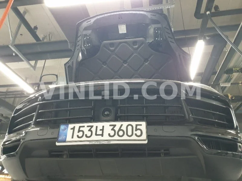 2022 Porsche Cayenne E-Hybrid COUPE (5 Seater) - Photo 1