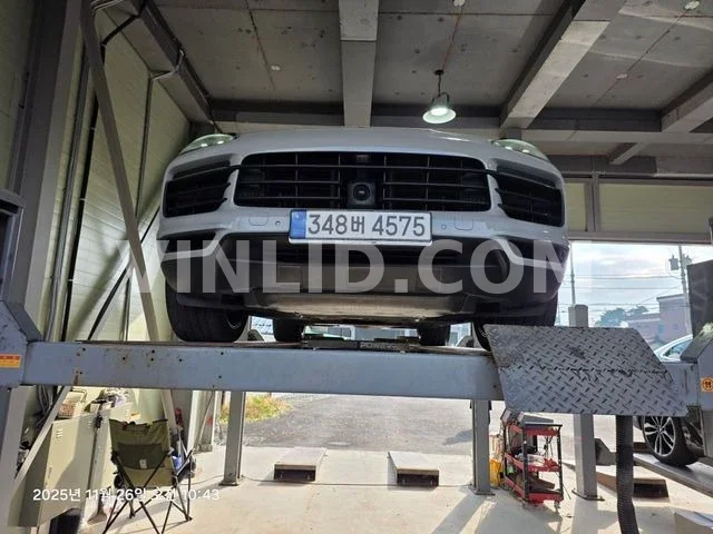 2022 Porsche Cayenne - Photo 1