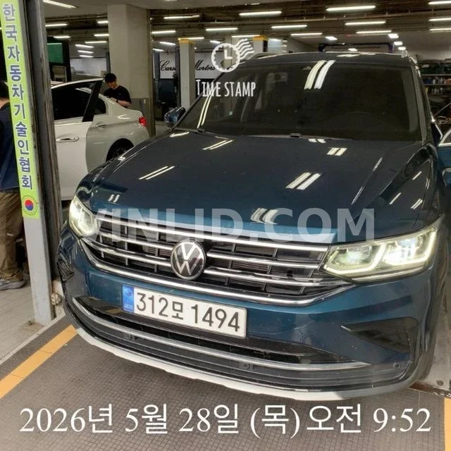 2022 Volkswagen Tiguan - Photo 1