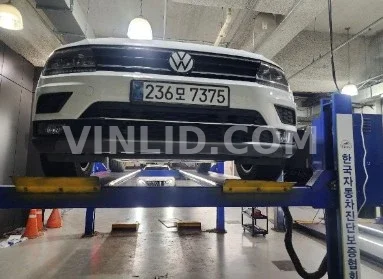 2020 Volkswagen Tiguan - Photo 1