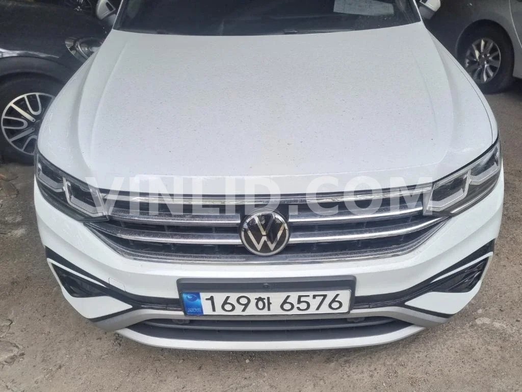 2023 Volkswagen Tiguan Allspace - Photo 1