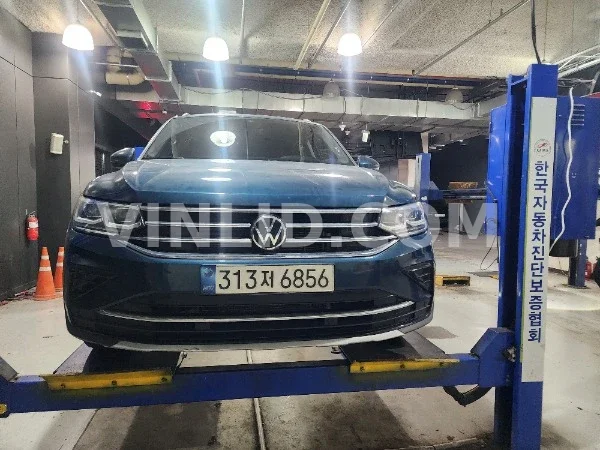 2022 Volkswagen Tiguan - Photo 1
