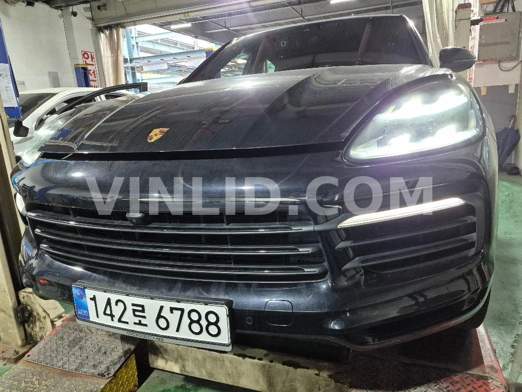 2020 Porsche Cayenne COUPE - Photo 1