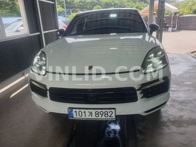 2021 Porsche Cayenne COUPE (5 Seater) - Photo 1