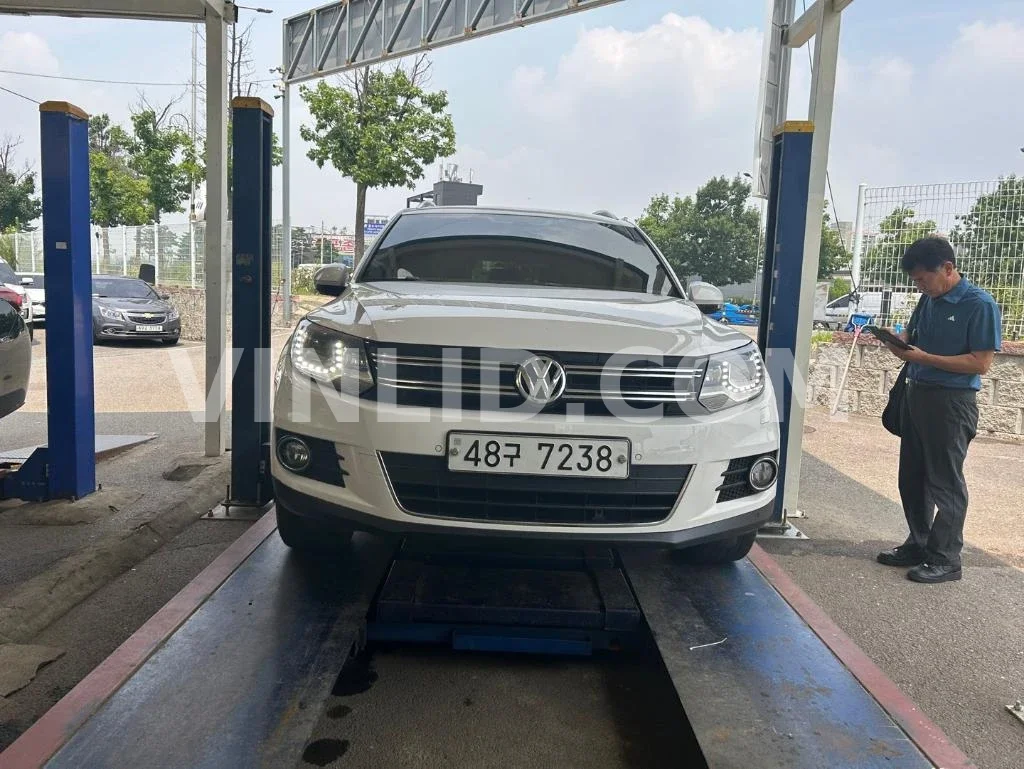 2013 Volkswagen Tiguan 2.0 TDI Blue Motion - Photo 1