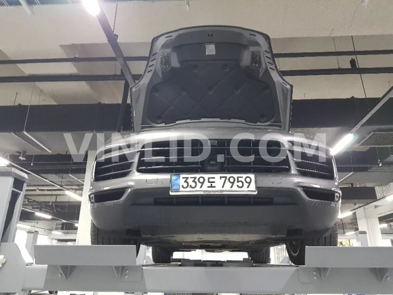2020 Porsche Cayenne COUPE (5 Seater) - Photo 1