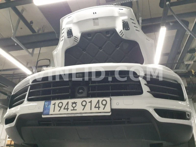 2023 Porsche Cayenne COUPE (5 Seater) - Photo 1