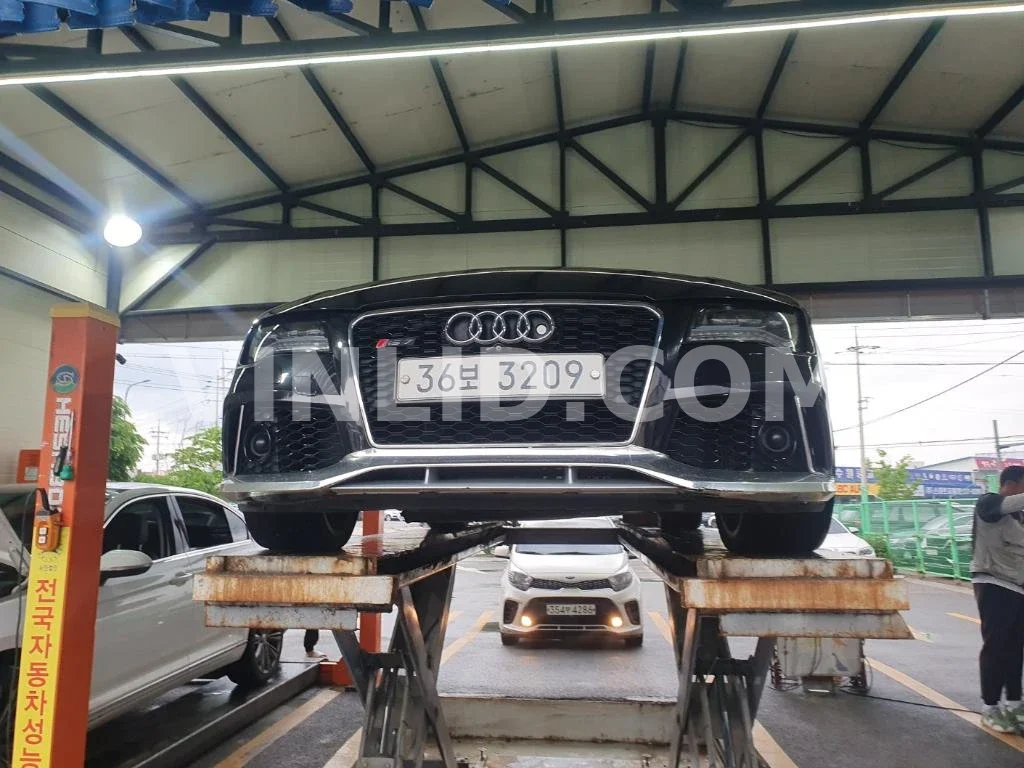 2015 Audi RS 7 4.0 TFSI quattro - Photo 1