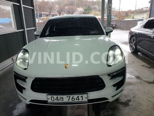 2018 Porsche Macan - Photo 1