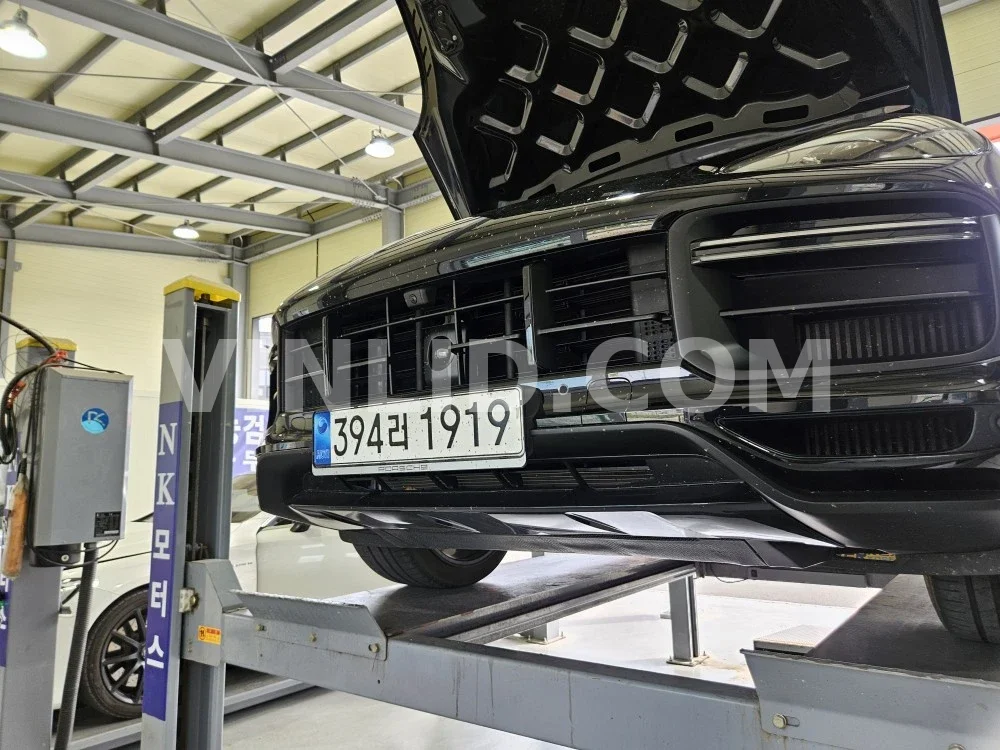 2023 Porsche Cayenne Turbo GT - Photo 1
