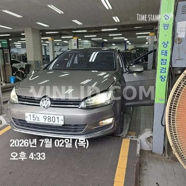 2016 Volkswagen Golf - Photo 1