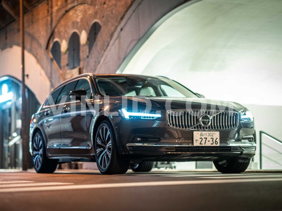 Volvo V90