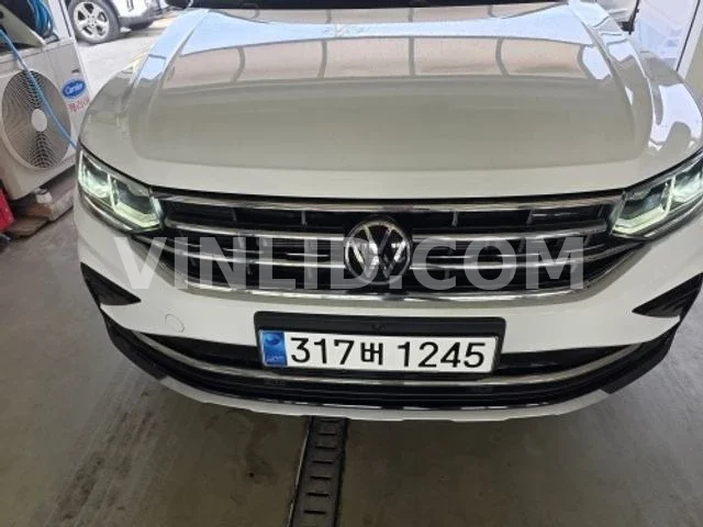 2023 Volkswagen Tiguan 2 - Photo 1