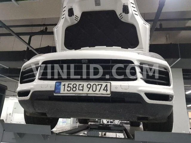 2021 Porsche Cayenne COUPE (5 Seater) - Photo 1