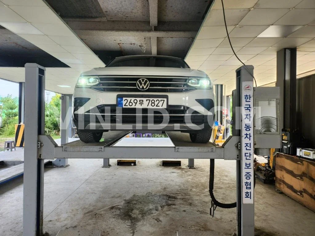 2023 Volkswagen Tiguan 2.0 TDI - Photo 1