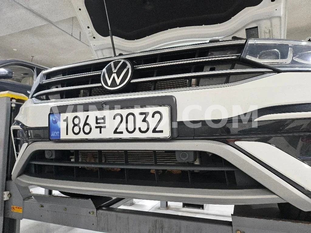 2023 Volkswagen Tiguan Allspace - Photo 1