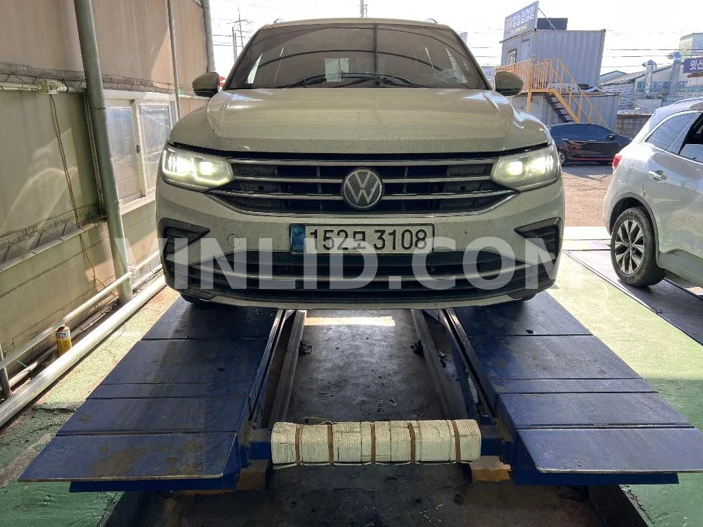2023 Volkswagen Tiguan 2.0 TDI - Photo 1