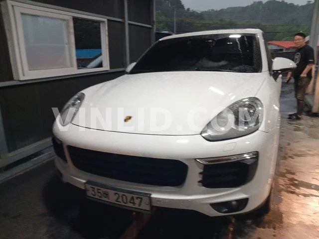 2017 Porsche Cayenne Diesel - Photo 1