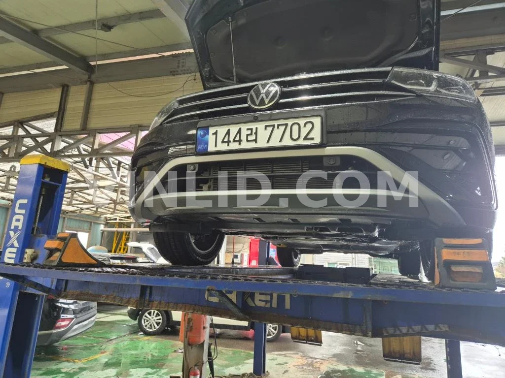 2023 Volkswagen Tiguan Allspace - Photo 1