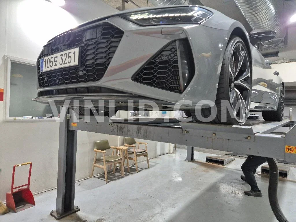 2023 Audi RS 7 - Photo 1