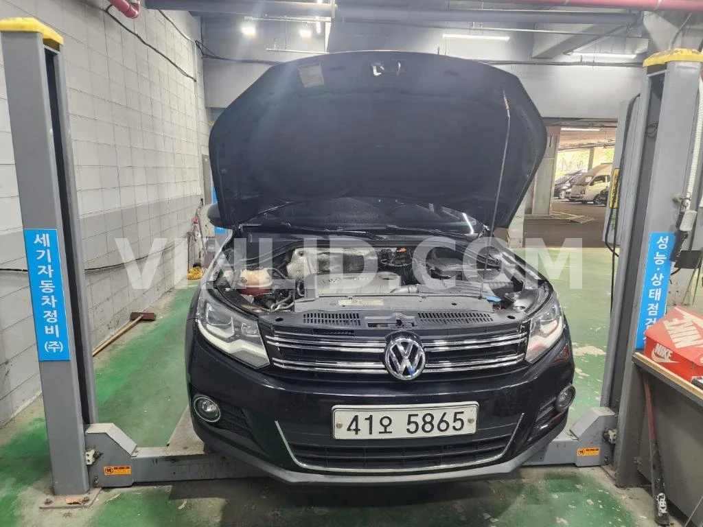 2012 Volkswagen Tiguan 2.0 TDI Blue Motion - Photo 1