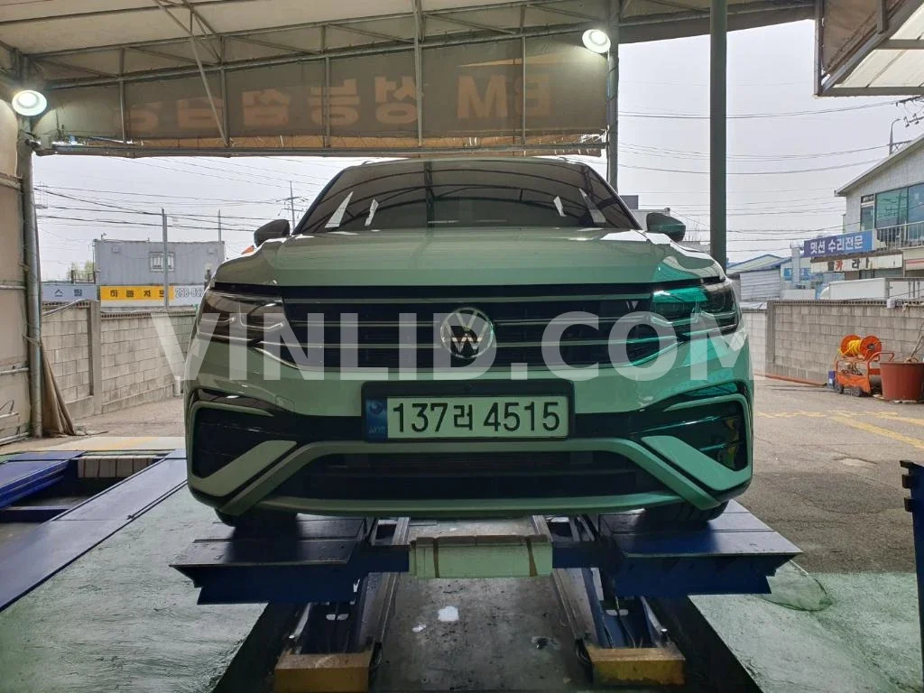 2023 Volkswagen Tiguan Allspace - Photo 1