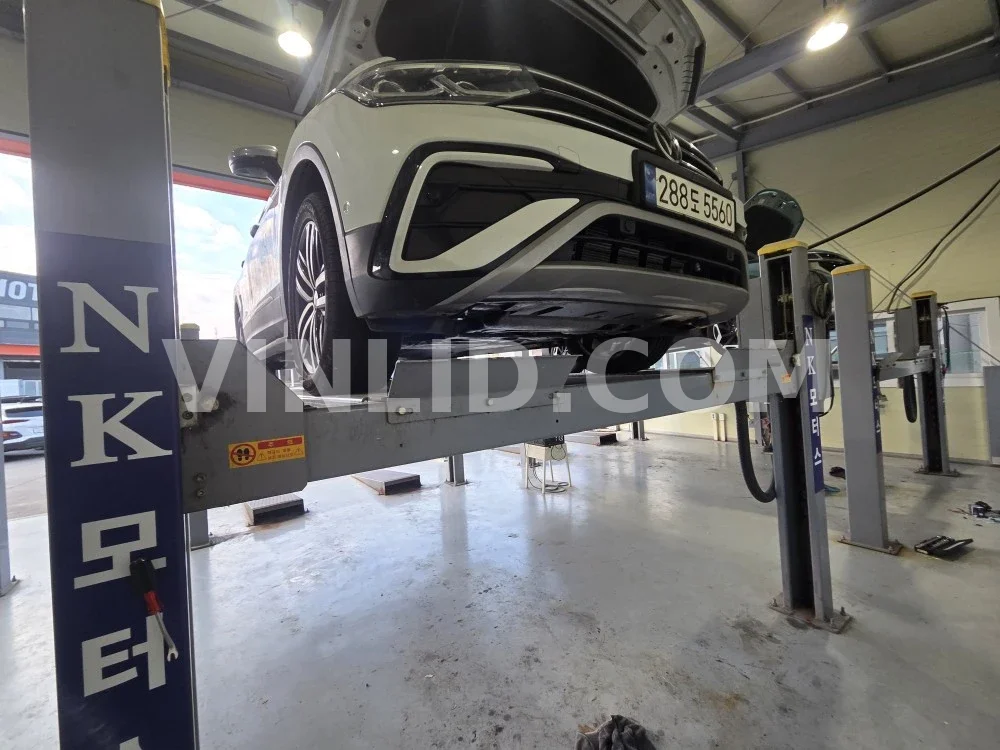 2023 Volkswagen Tiguan Allspace - Photo 1