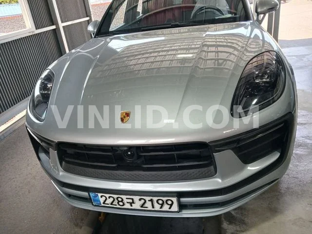 2020 Porsche Macan GTS - Photo 1