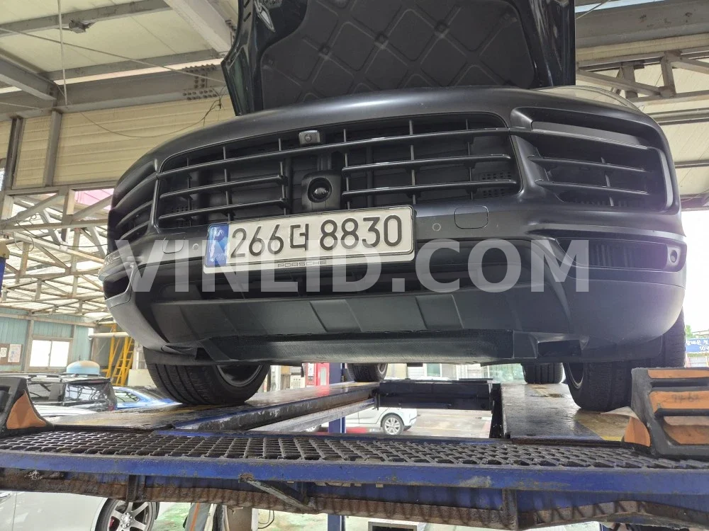 2022 Porsche Cayenne E-Hybrid COUPE (5 Seater) - Photo 1