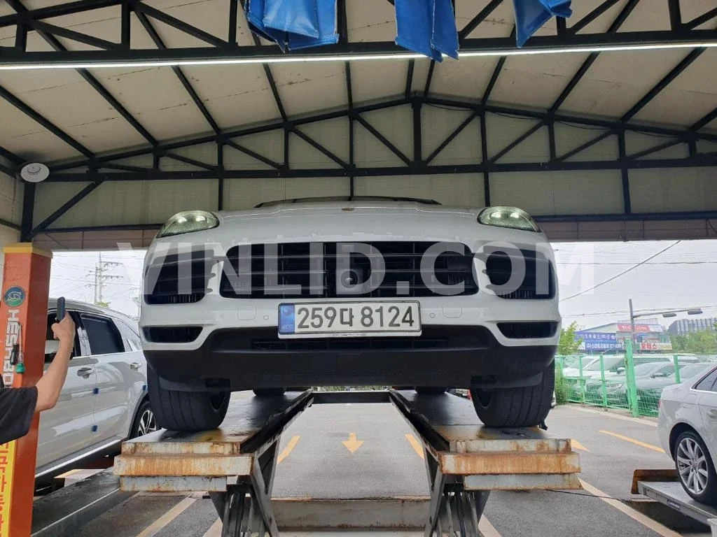 2021 Porsche Cayenne COUPE (5 Seater) - Photo 1