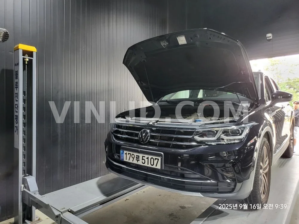 2023 Volkswagen Tiguan 2.0 TDI - Photo 1