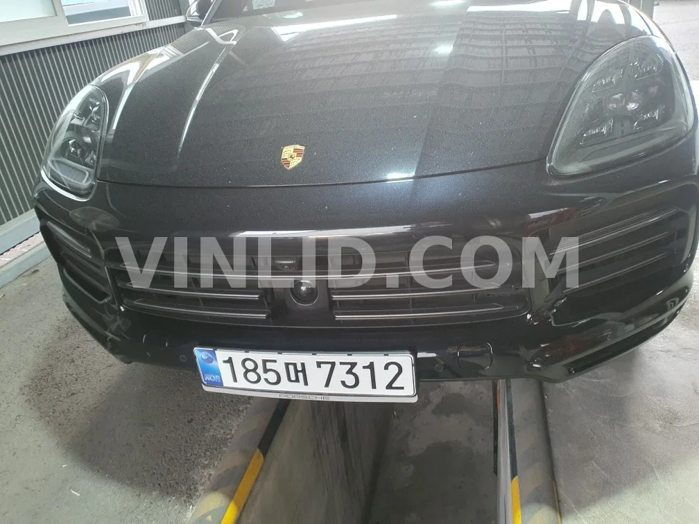 2022 Porsche Cayenne COUPE (5 Seater) - Photo 1