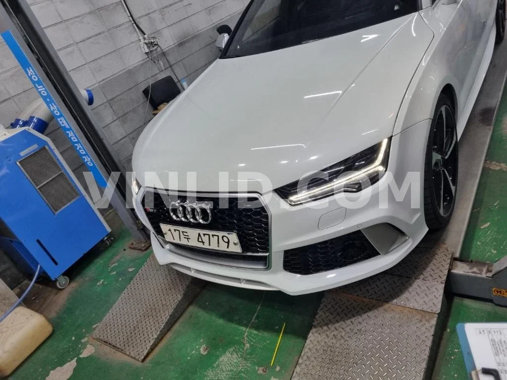 2016 Audi RS 7 4.0 TFSI quattro - Photo 1