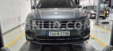2020 Volkswagen Tiguan - Photo 1