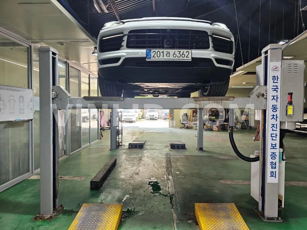 2021 Porsche Cayenne COUPE (5 Seater) - Photo 1