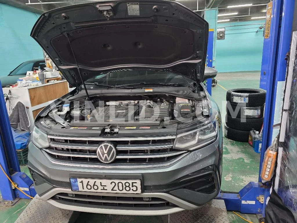 2023 Volkswagen Tiguan Allspace - Photo 1