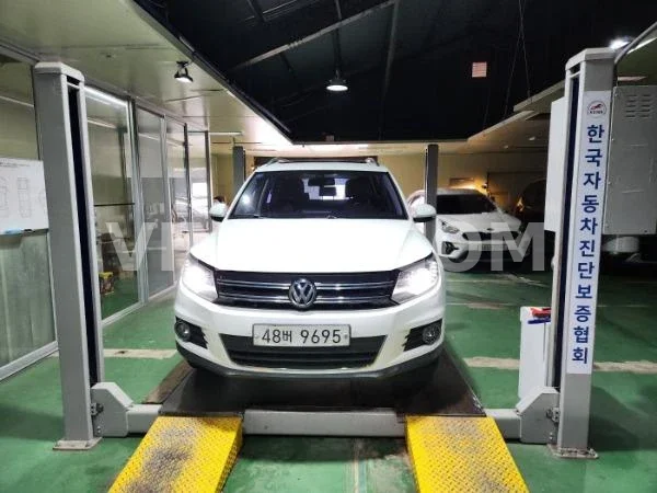 2014 Volkswagen Tiguan 2.0 TDI Blue Motion - Photo 1