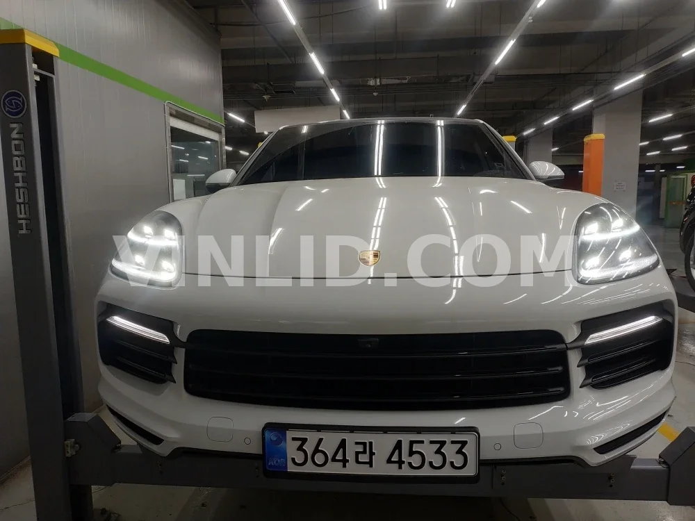 2020 Porsche Cayenne - Photo 1