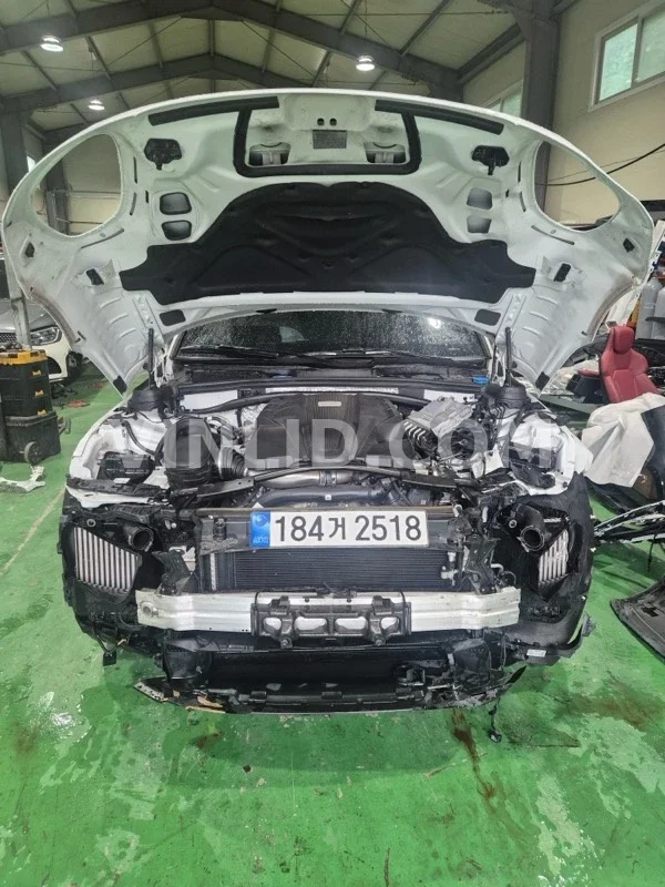 2022 Porsche Macan S - Photo 1