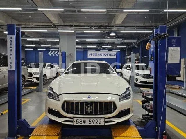2018 Maserati Quattroporte - Photo 1