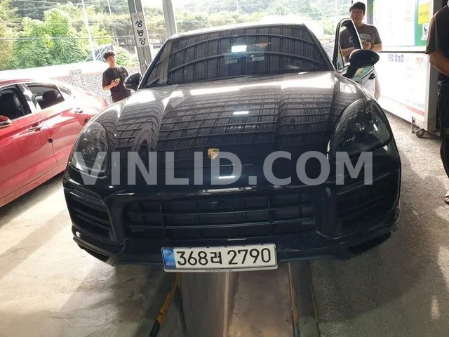 2021 Porsche Cayenne COUPE (5 Seater) - Photo 1