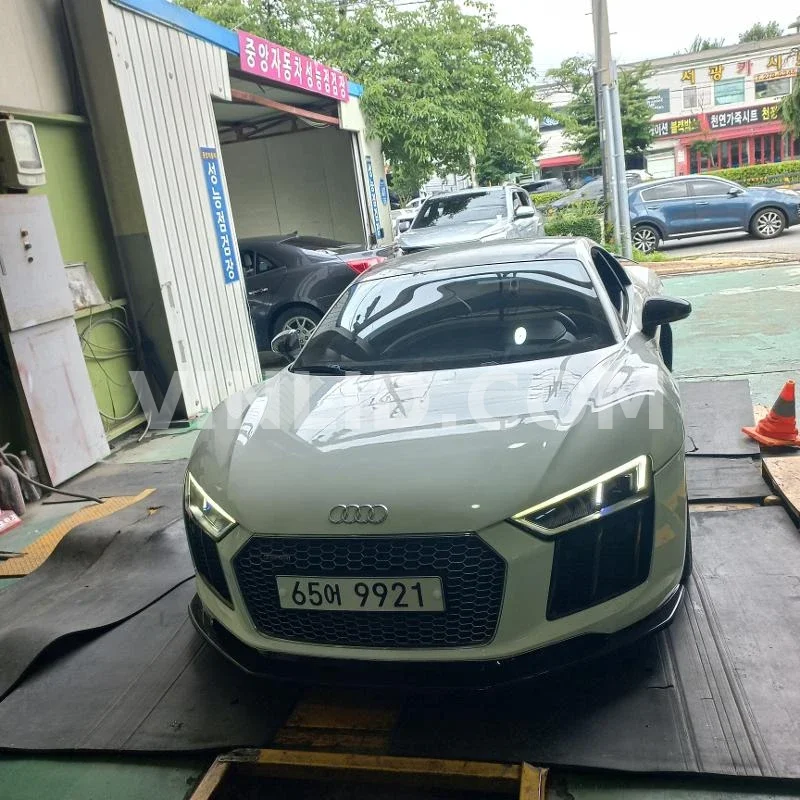 2017 Audi R8 Coupe V10 Plus - Photo 1