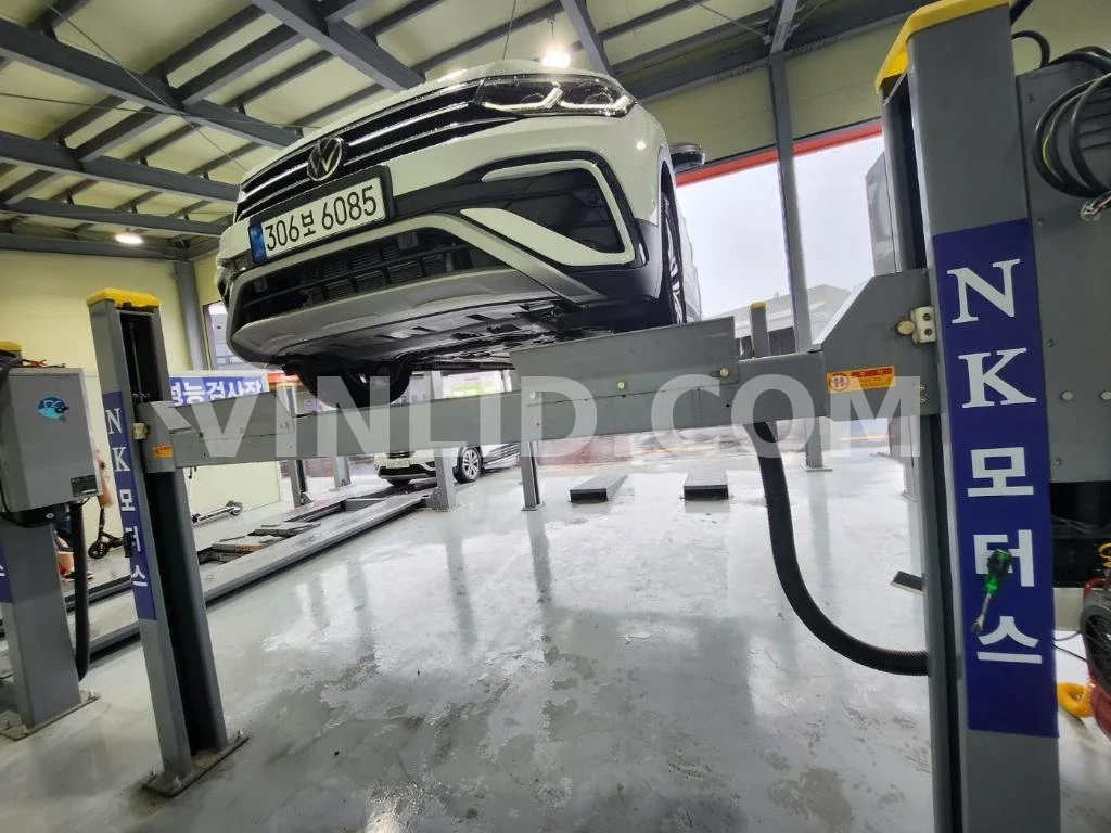 2023 Volkswagen Tiguan Allspace - Photo 1
