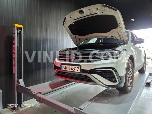 2023 Volkswagen Tiguan E - Photo 1