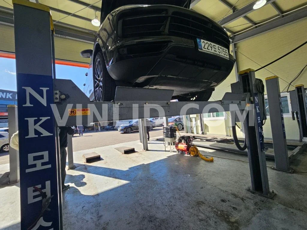 2023 Porsche Cayenne COUPE (5 Seater) - Photo 1