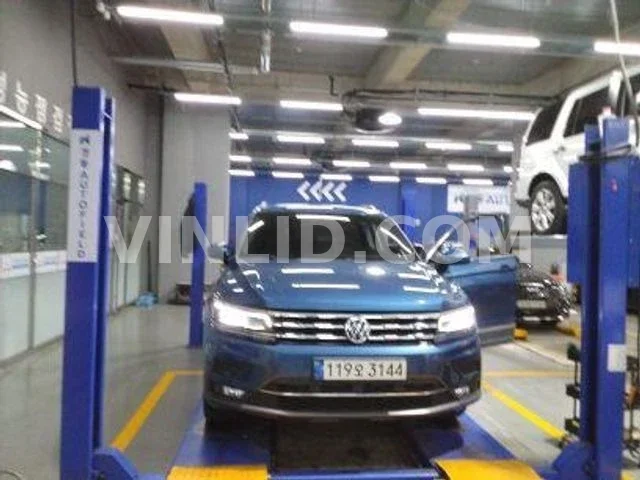 2020 Volkswagen Tiguan - Photo 1
