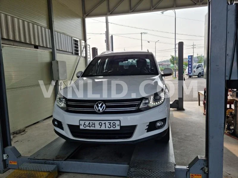 2014 Volkswagen Tiguan 2.0 TDI Blue Motion - Photo 1