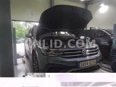 2023 Volkswagen Tiguan Allspace - Photo 1