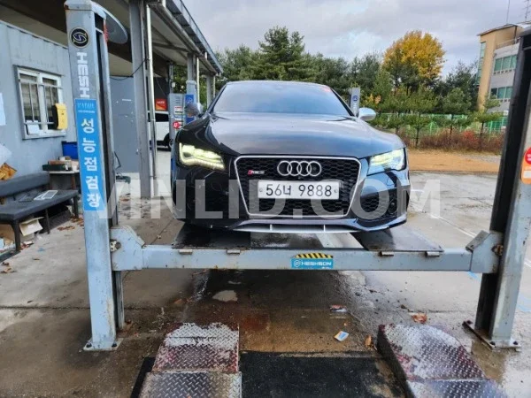 2014 Audi RS 7 4.0 TFSI quattro - Photo 1