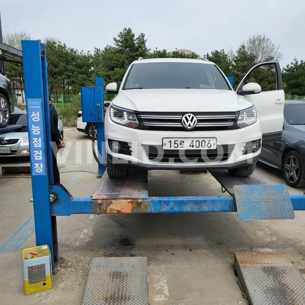 2013 Volkswagen Tiguan 2.0 TDI Blue Motion - Photo 1